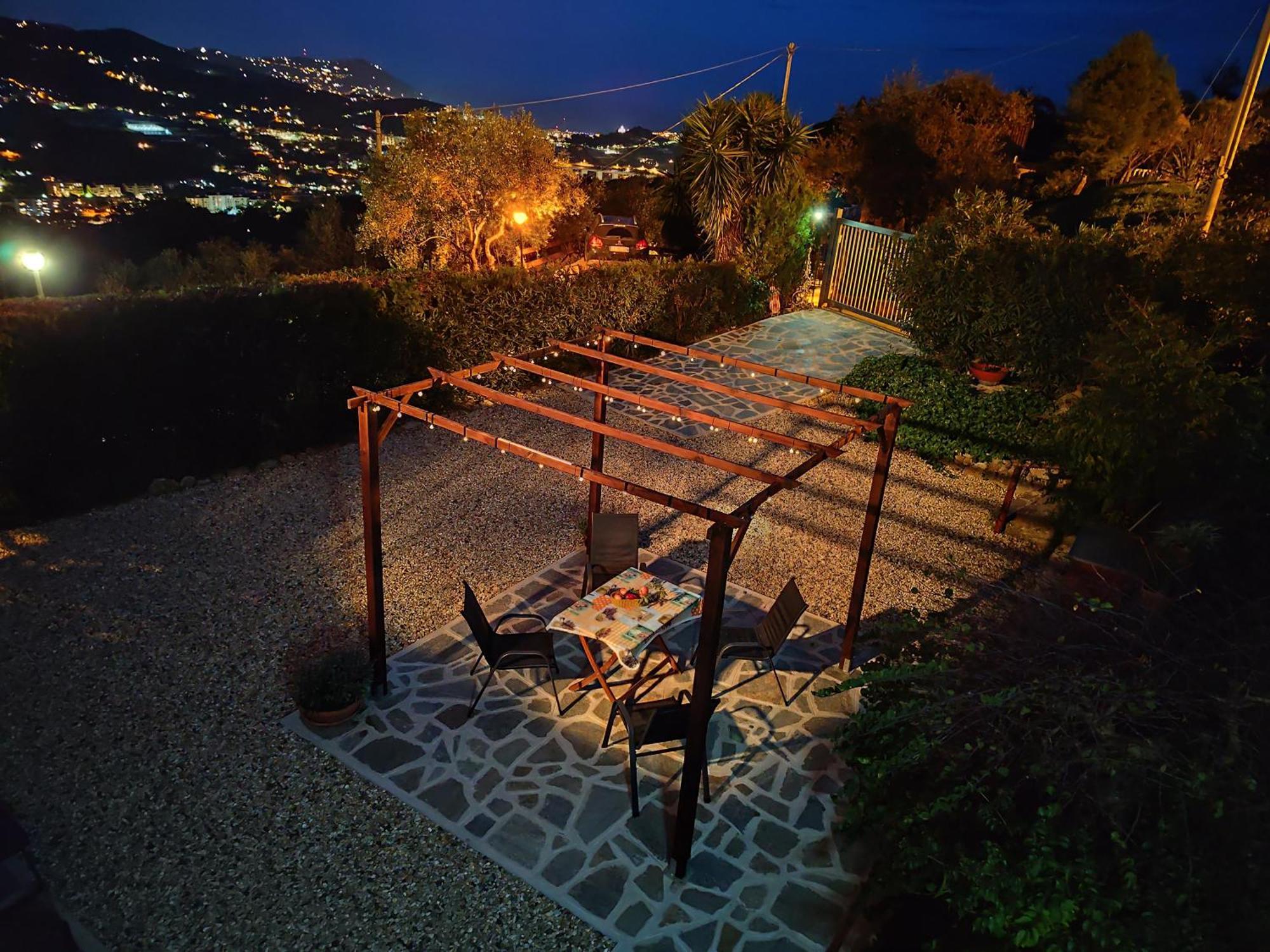La Casa Di Giada, Appartamento In Villetta Con Aria Condizionata, Wi-Fi E Parcheggio Gratuito Poggi Exterior photo